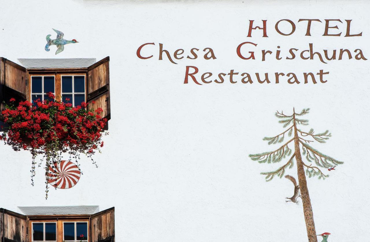 Hotel Chesa Grischuna Клостерс Екстериор снимка